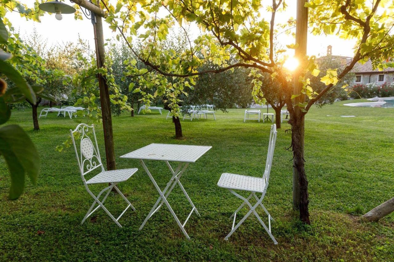 Villa Padovani Relais De Charme - Adults Only Pastrengo Luaran gambar